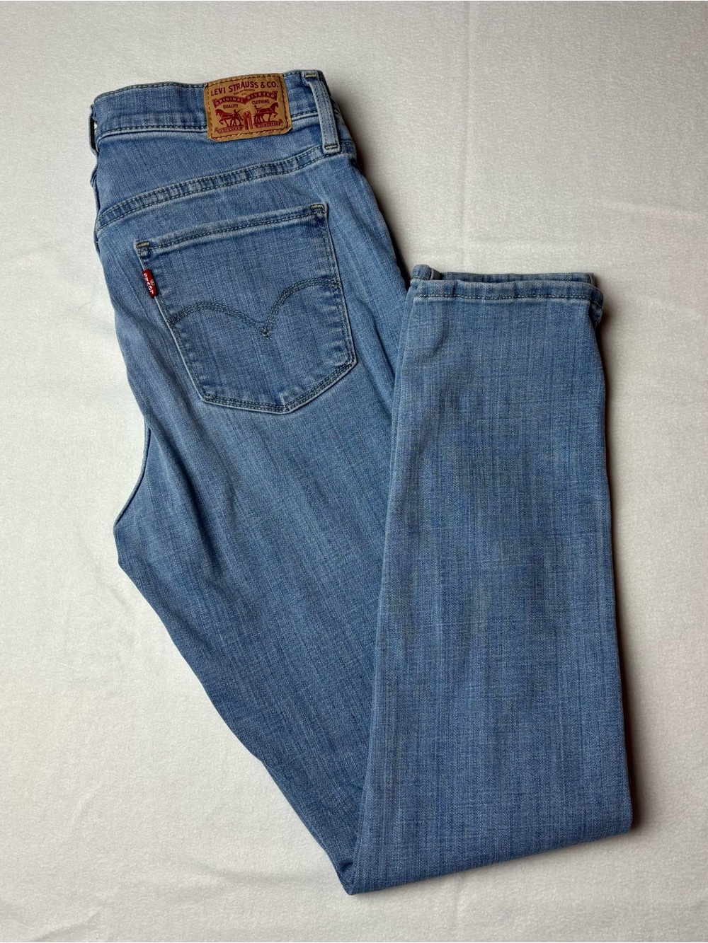 levis jeans women 311 shaping skinny Size 30